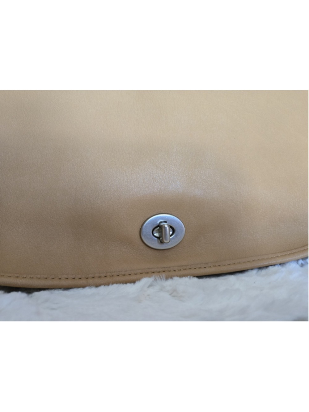 Coach Legacy Crescent 9718 Purse Tan Leather Flap Crossbody Shoulder Bag Vintage - Picture 2 of 12